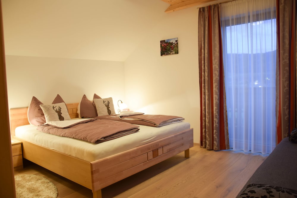 Sonnenchalets Mariapfarr
