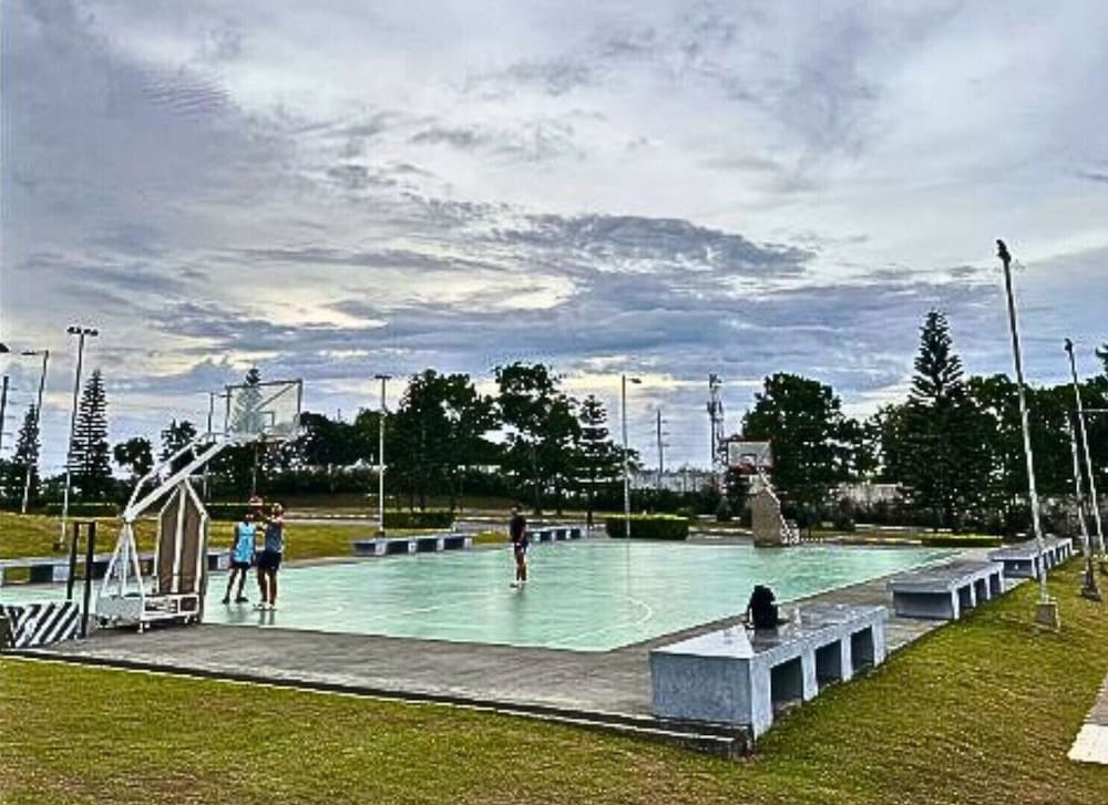 Need Place To Stay In TAGAYTAY. Book Now