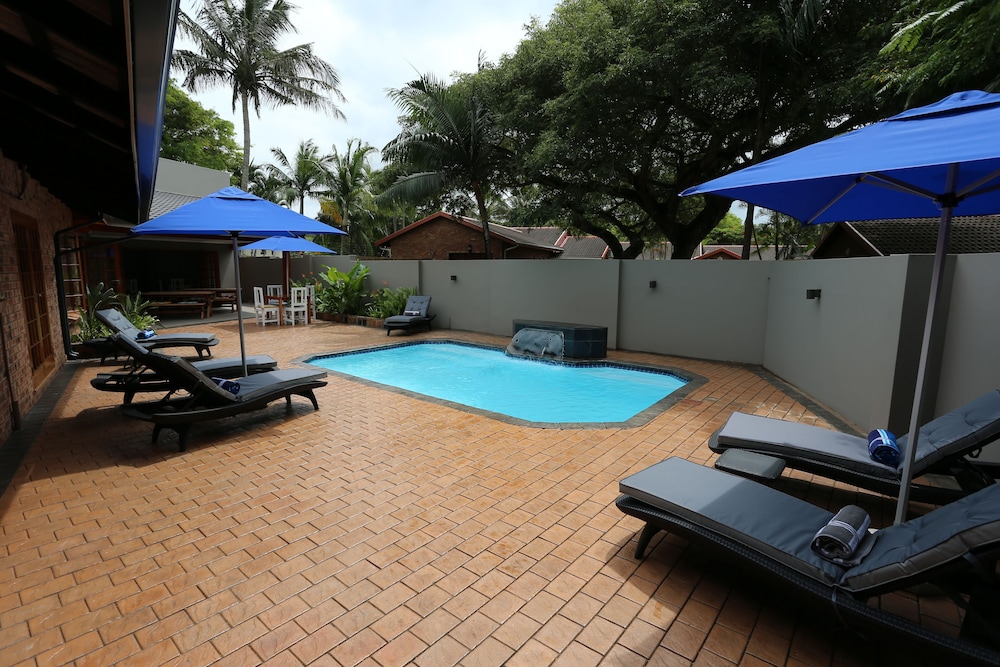 Rhino Coast Guest House