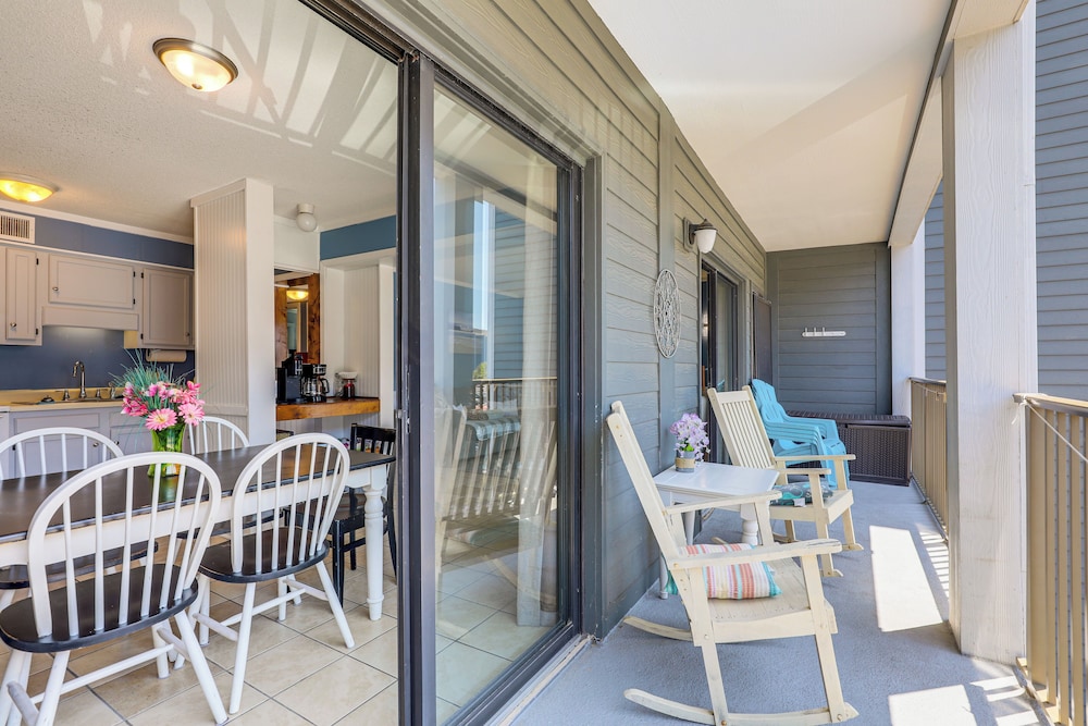 Steps to Shore: Family Retreat in Myrtle Beach