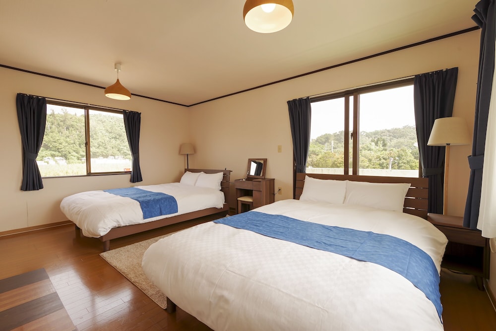 Maru House view 4