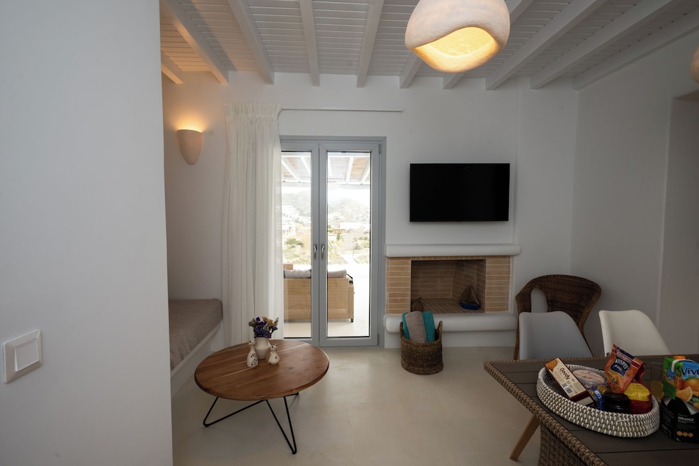 CAVO BLUE VILLAS