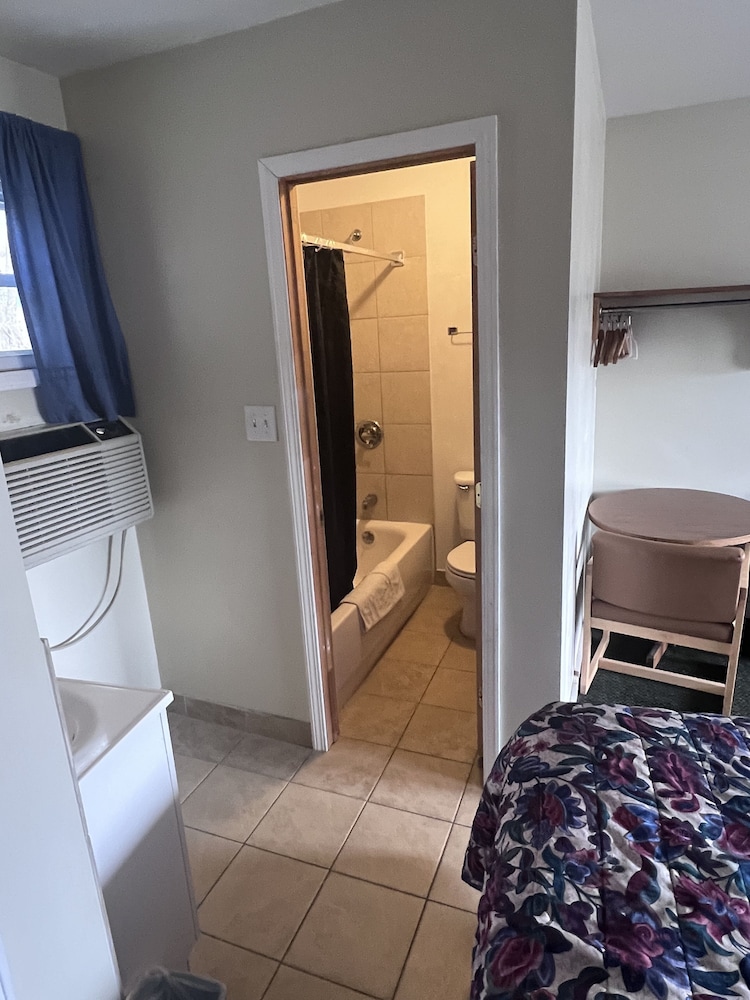 Troy Motel