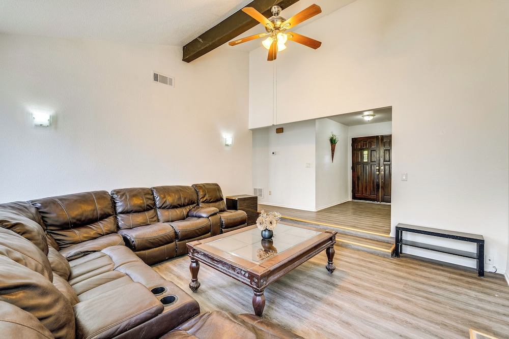Updated Home in Suburbs - 10 Mi to Dtwn Stockton!