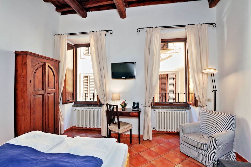 PALAZZO OLIVIA - RESIDENZA LEUTARI