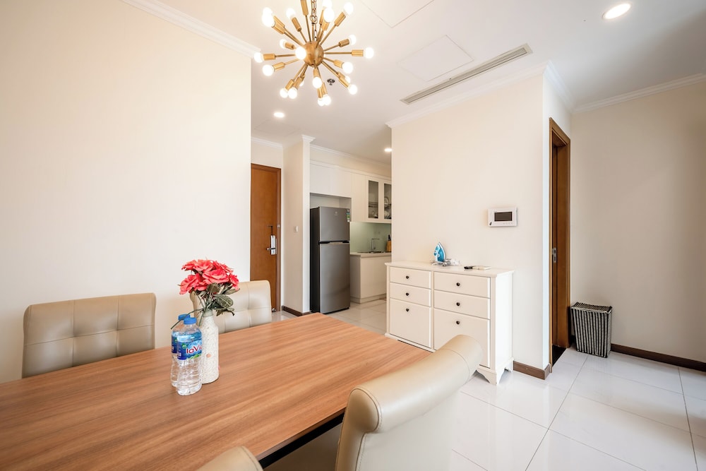 PD Pristine Apartment Landmark Plus