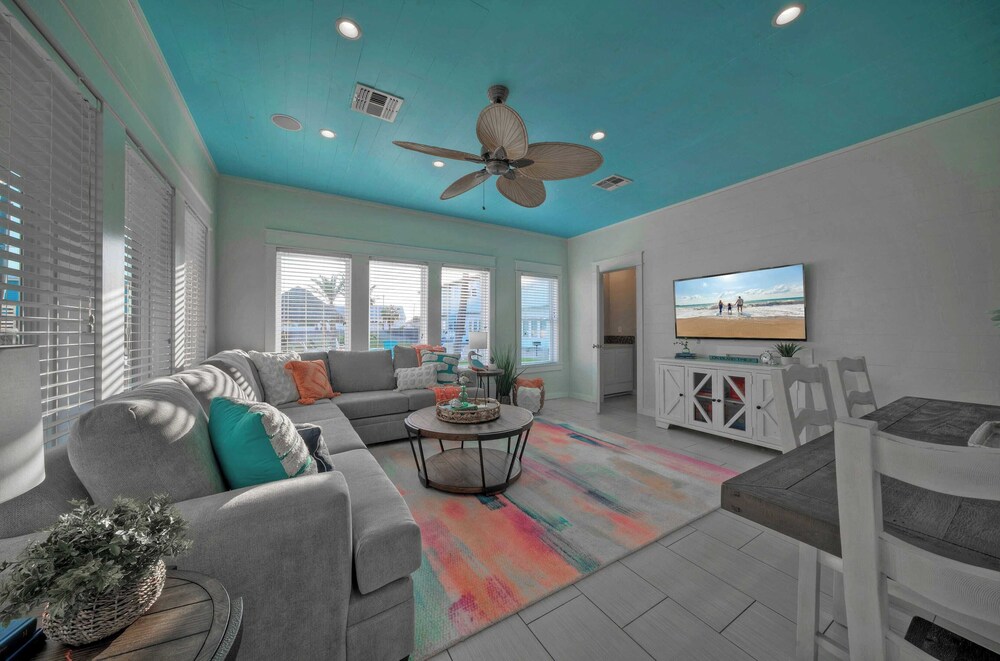 Pool Access, Private Patio Living, Near the Beach Seahorse Cove by Avantstay