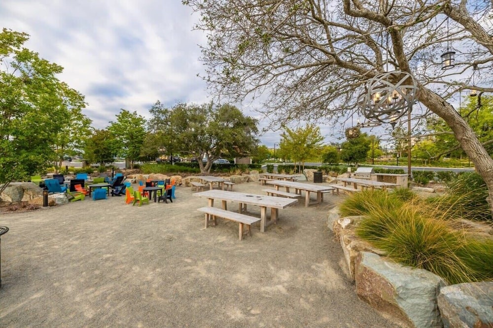 @marbella Lane -amazing 5BR Home in Rancho Mission