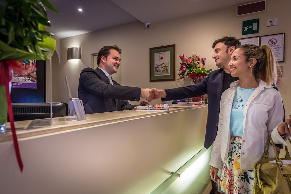 Hotel Duomo Firenze - Image 1