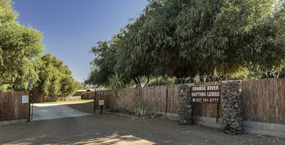 Orange River Rafting Lodge by Country Hotels
