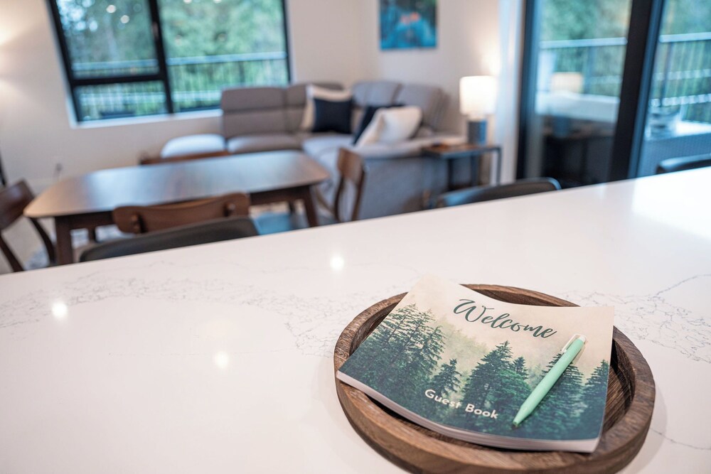 Alpine Retreat by Revelstoke Vacations