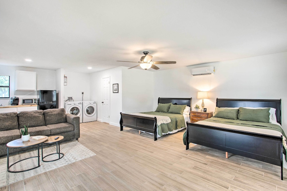 Lakefront Frankston Home w/ Guest Studio! - Property Image 36