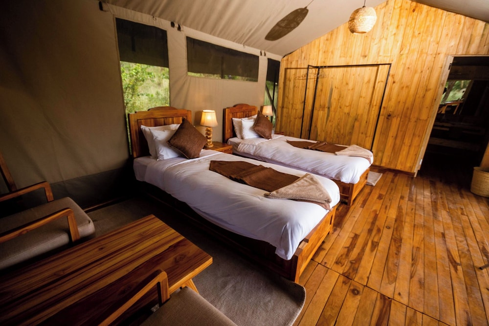 Seregenti Kifaru Tented Lodge