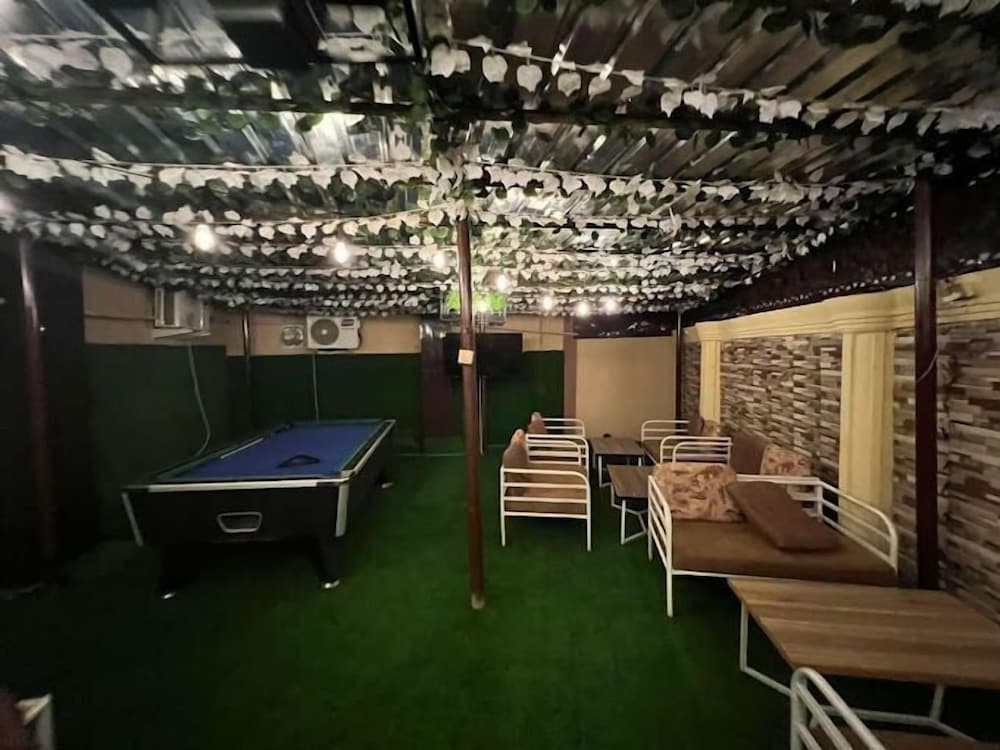 Kiki's Home and Apartments