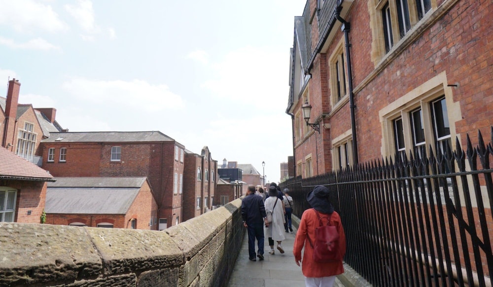 Photo 32