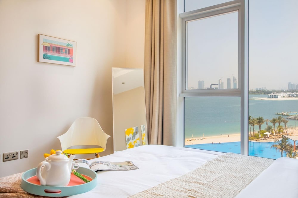 Luxury at Palm Jumeirah wz Private Beach