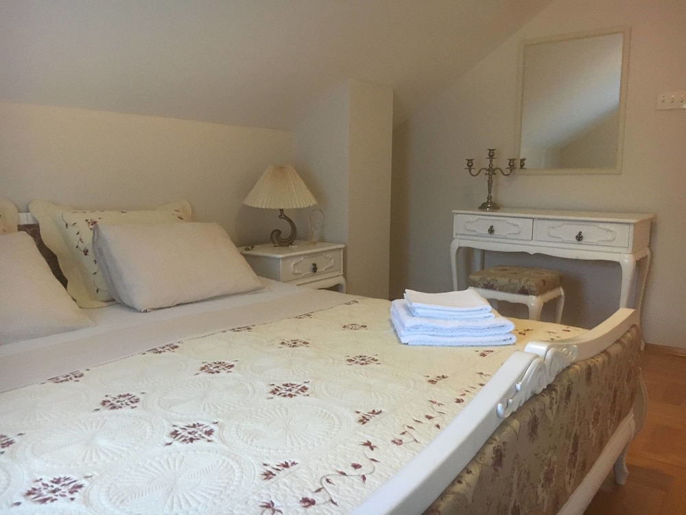 Kairos Rooms