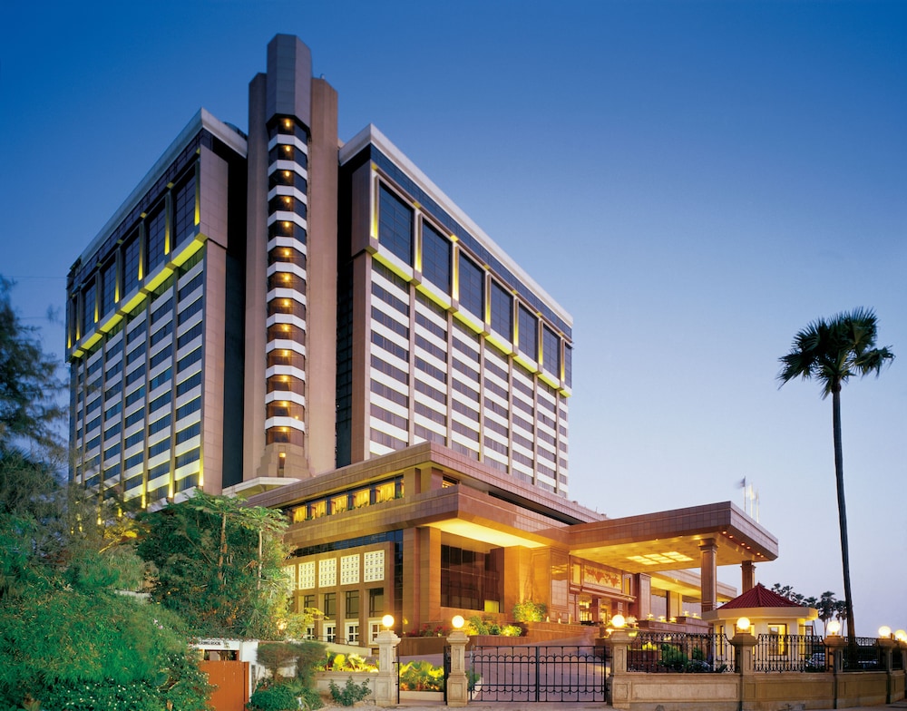 Mumbai Vacations - Taj Lands End - Property Image 23