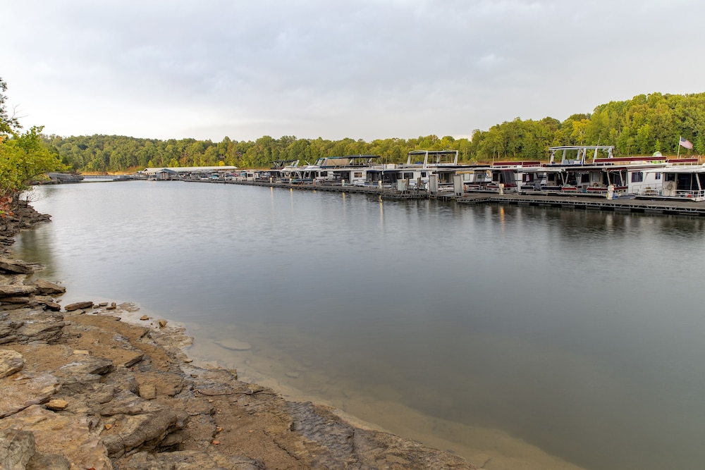Rough River Dam State Resort Park