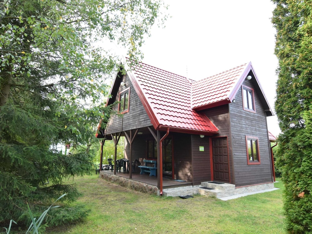 Holiday Home With Fireplace and Private Garden