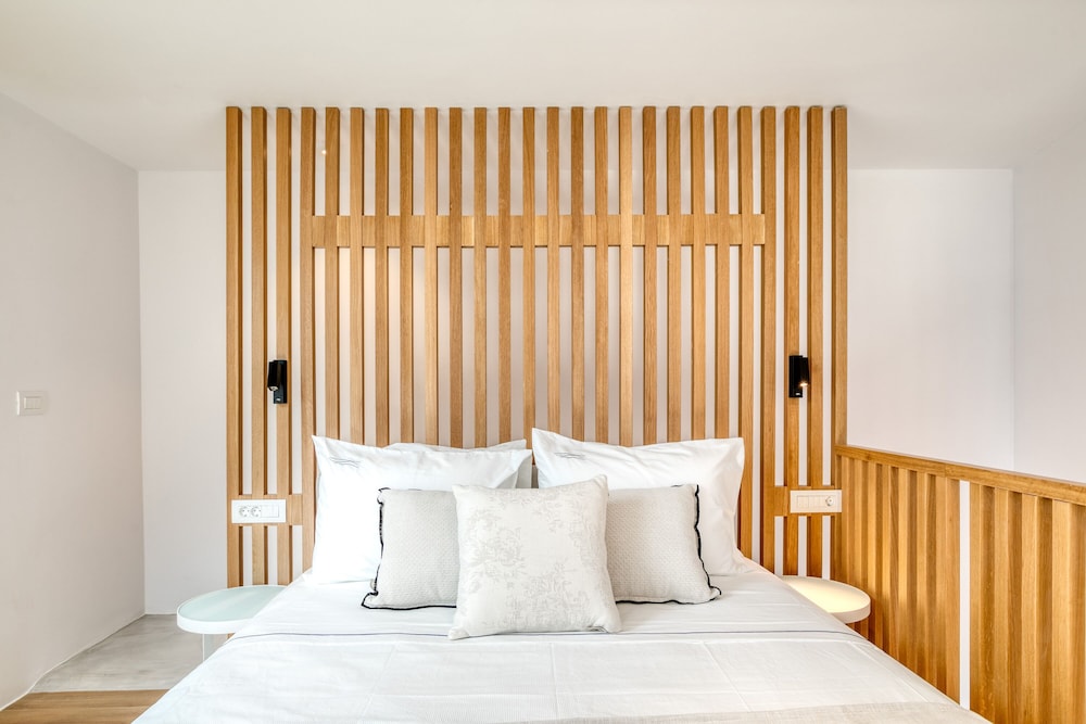 Panormos Bay Suites view 2