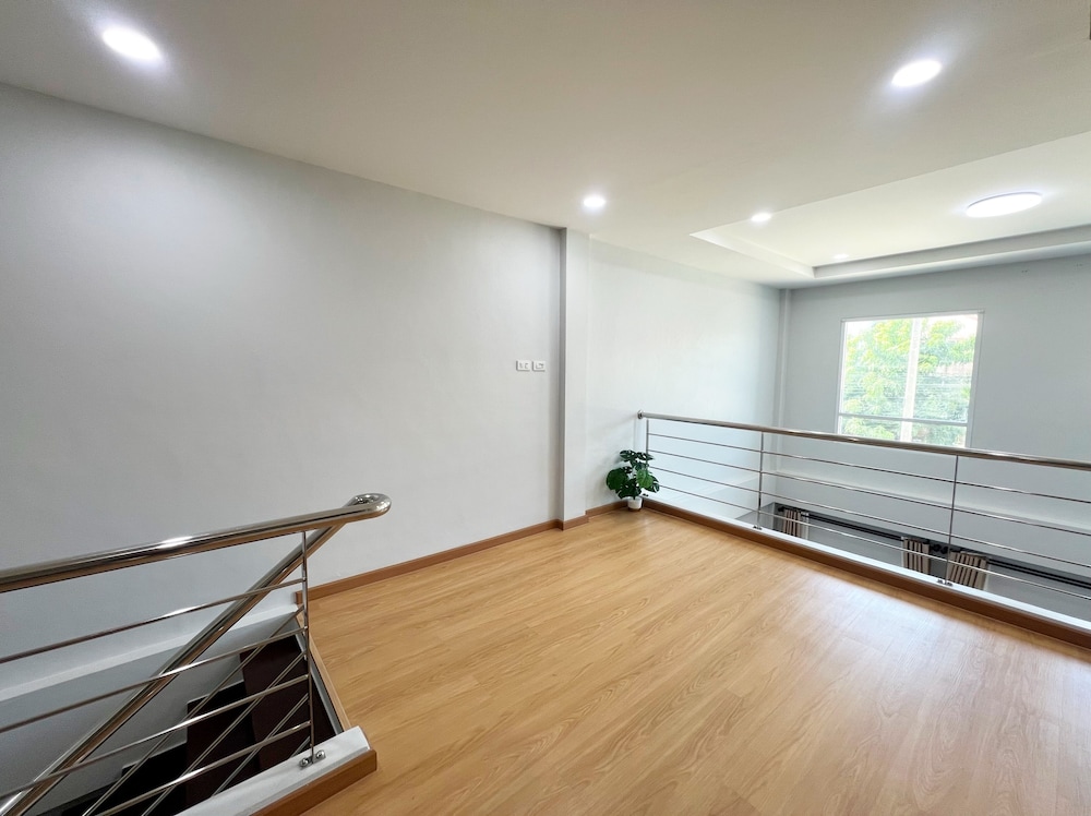 Monday Guesthouse Hatyai