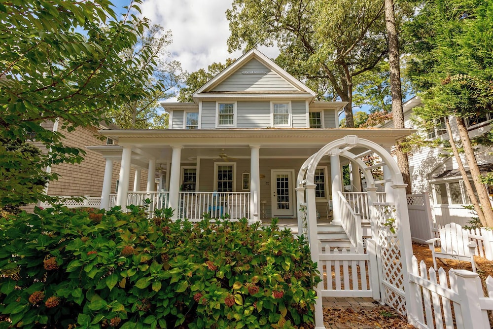 Columbia Avenue 109