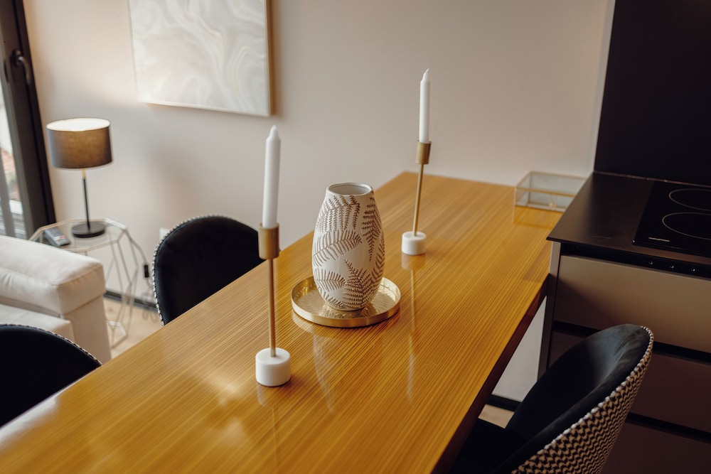 City Center Premium by Vacationy