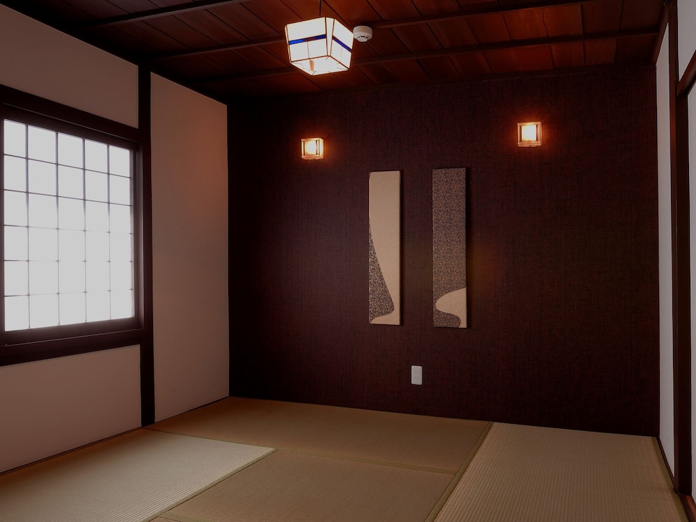 Theatre and Library Residence -Kyoto Imagumano-