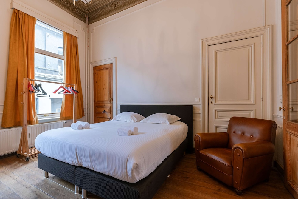 Huswell - Stay at Cape Montigny in Ghent