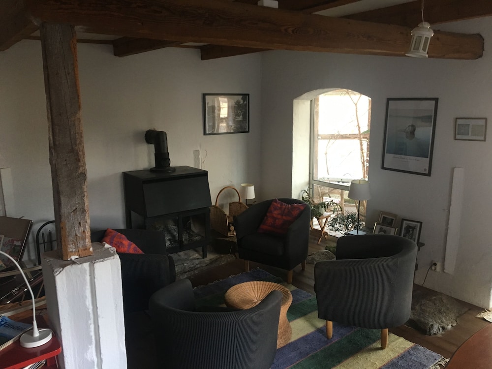 Körsbarsgården Bed & Breakfast