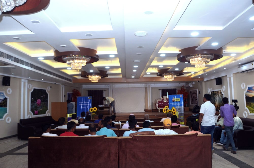 meeting & event spaces