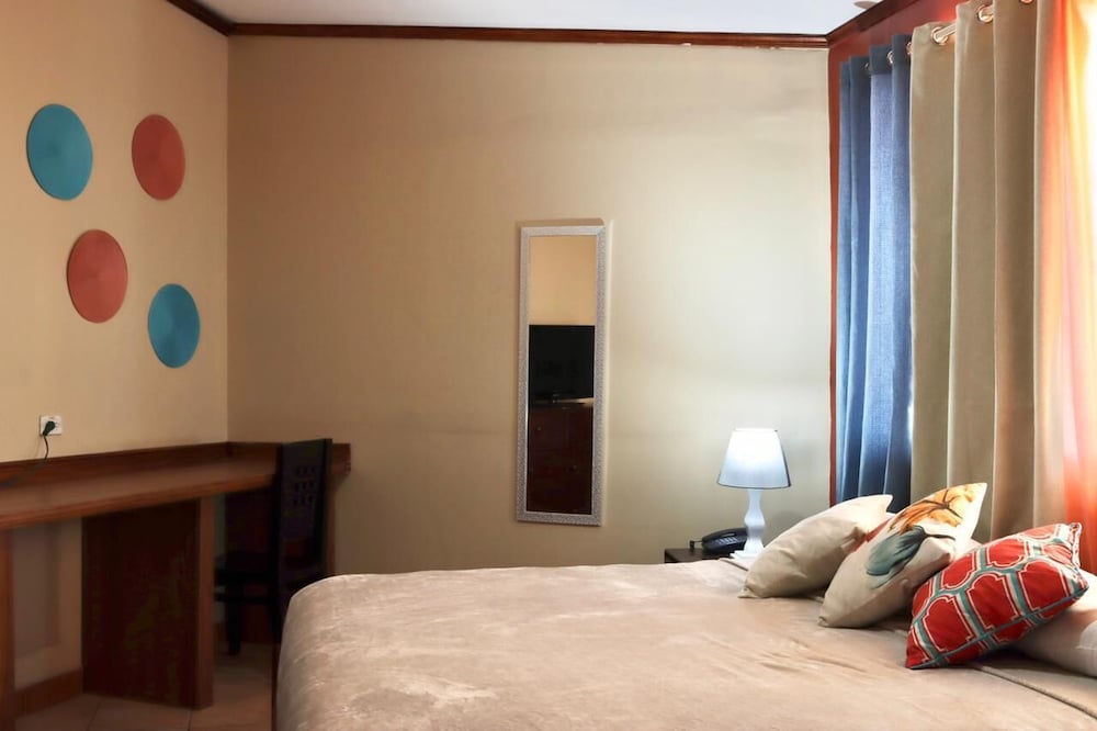 Hotel La Amistad - Property Image 39
