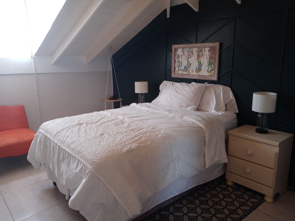 Hotel Leisure Duplex At Csompo Silver Manor - Image 1