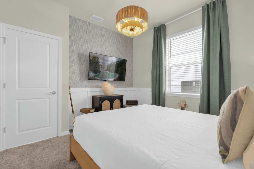 Upstay Disney 5BR Movie Mansionwindsor Cay Resort
