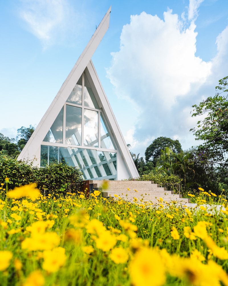 Green Forest Resort & Wedding Bandung
