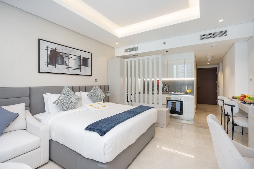 Sterling East near Dubai Mal BurjKhalifa photo 4