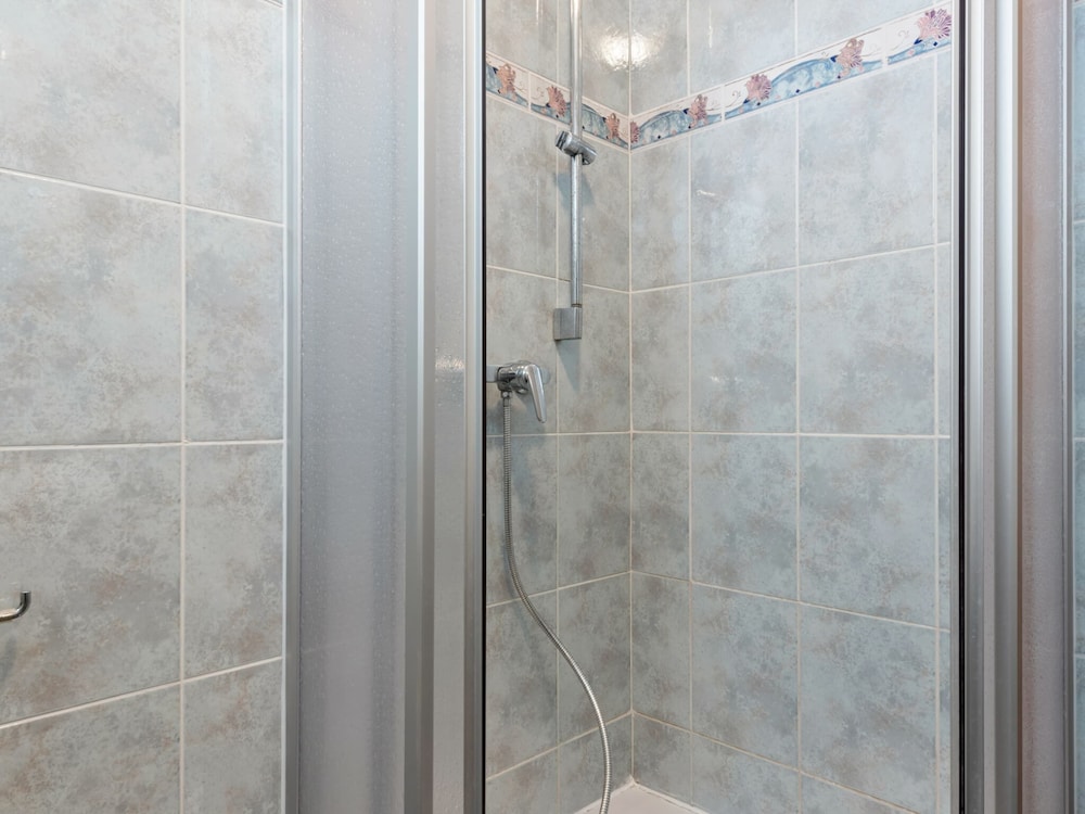 Quaint Apartment in Vir near Sea view 5