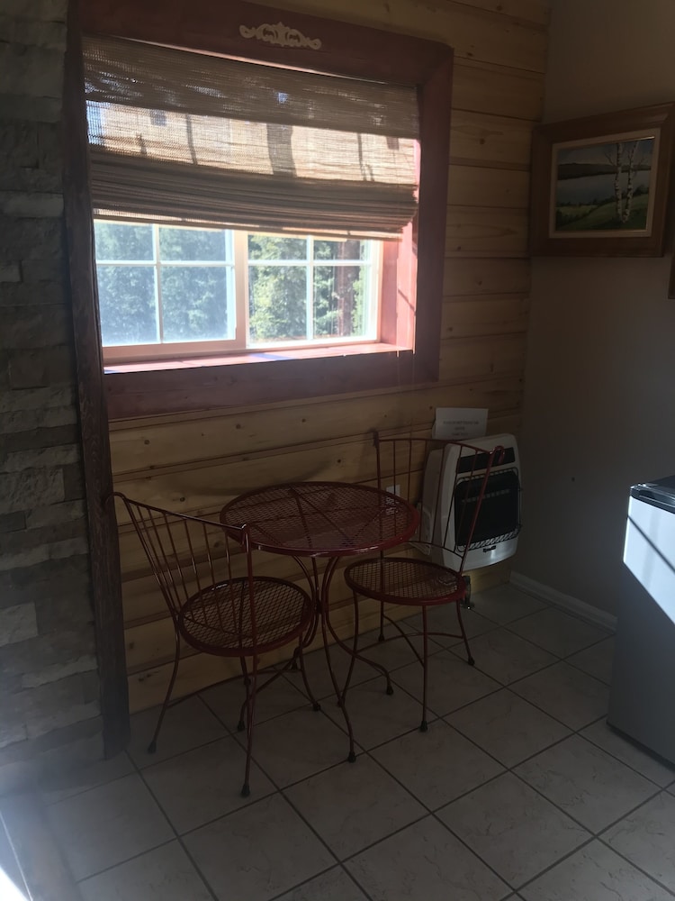 Alexander lake lodge - Property Image 19
