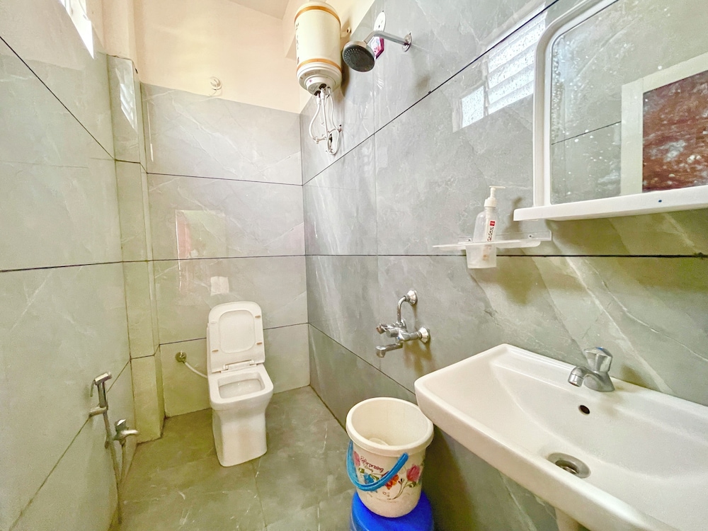 Hotel T P Inn near Mahakaleshwar Temple