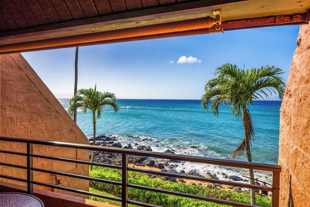 Kuleana Club - 412