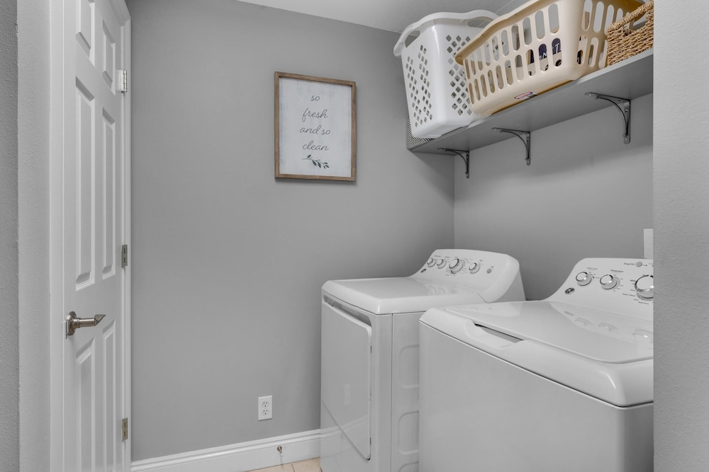 Calypso 1-2208 East