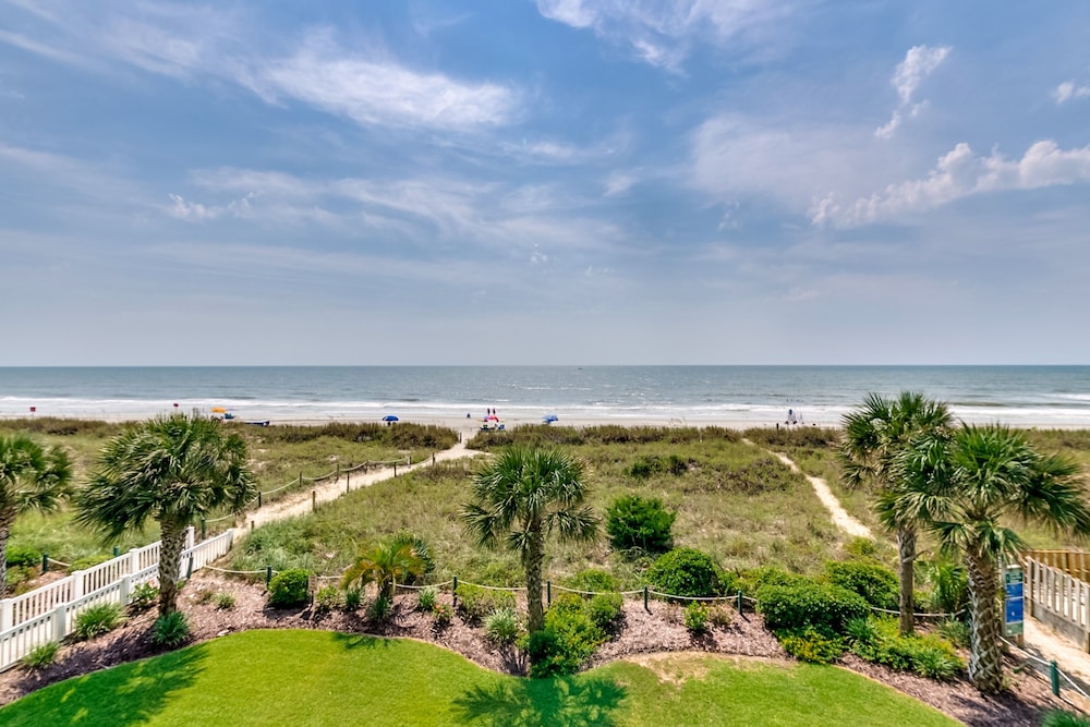 Beach Clubs by Condo-World
