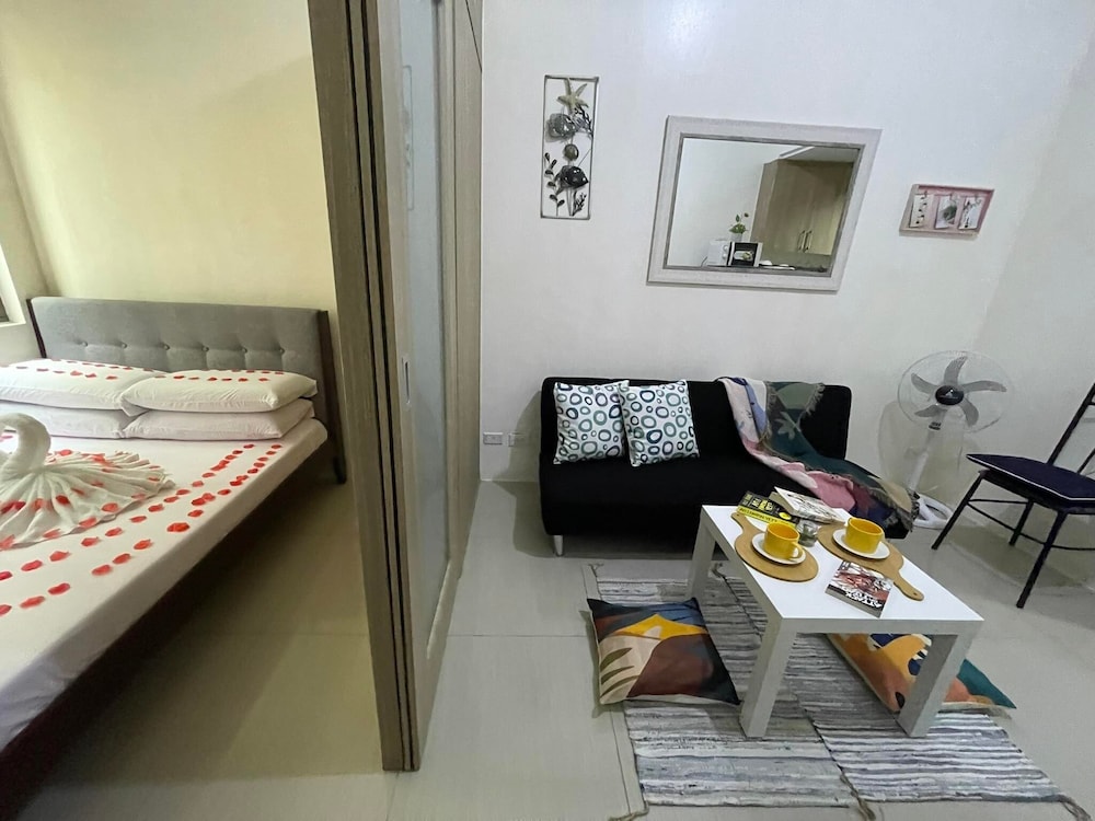 Shore Residences Stays by PBYY view 5
