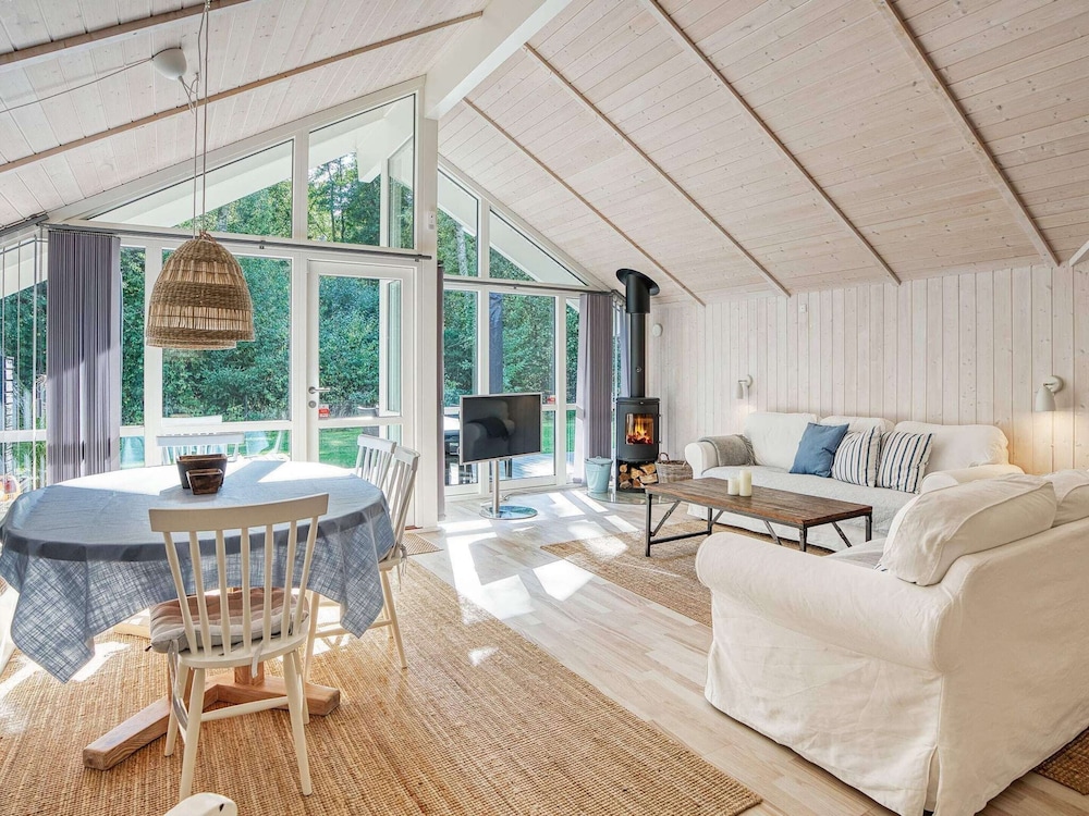 6 Person Holiday Home in Frederiksvaerk