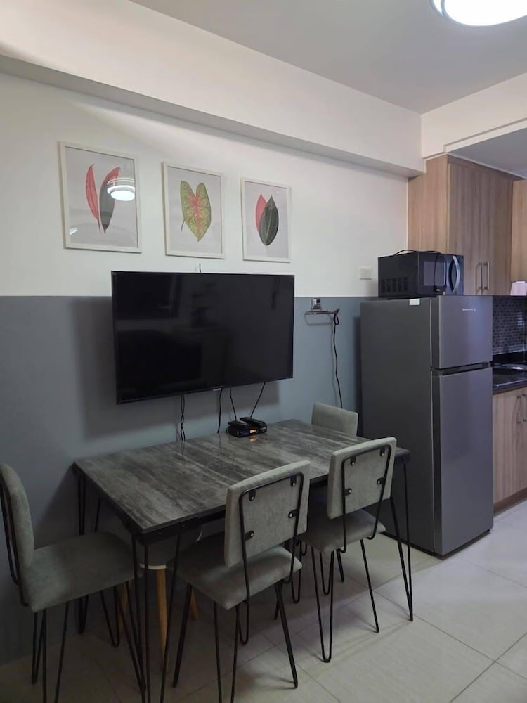 Shore 1 Tower C2 Unit 729