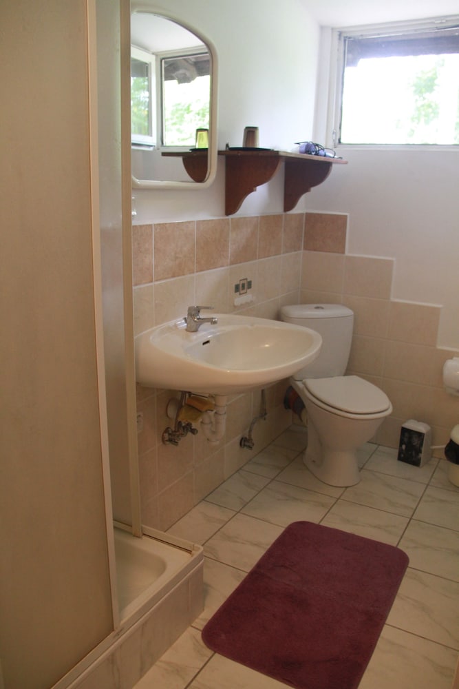 Photo 43