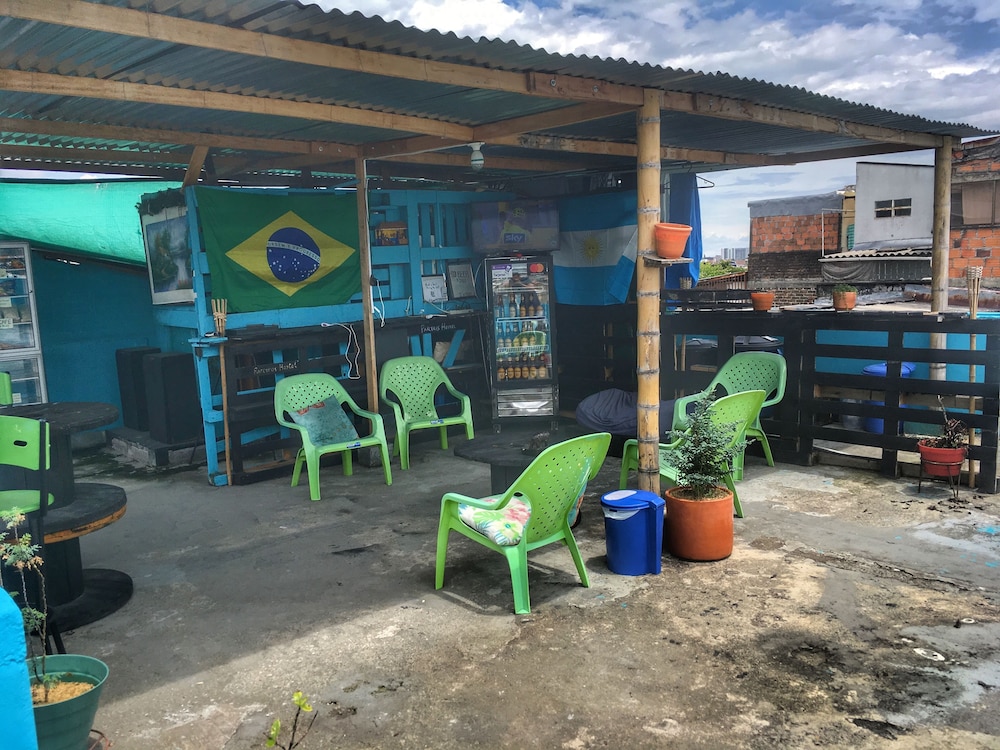 Parceros Hostel - Property Image 2