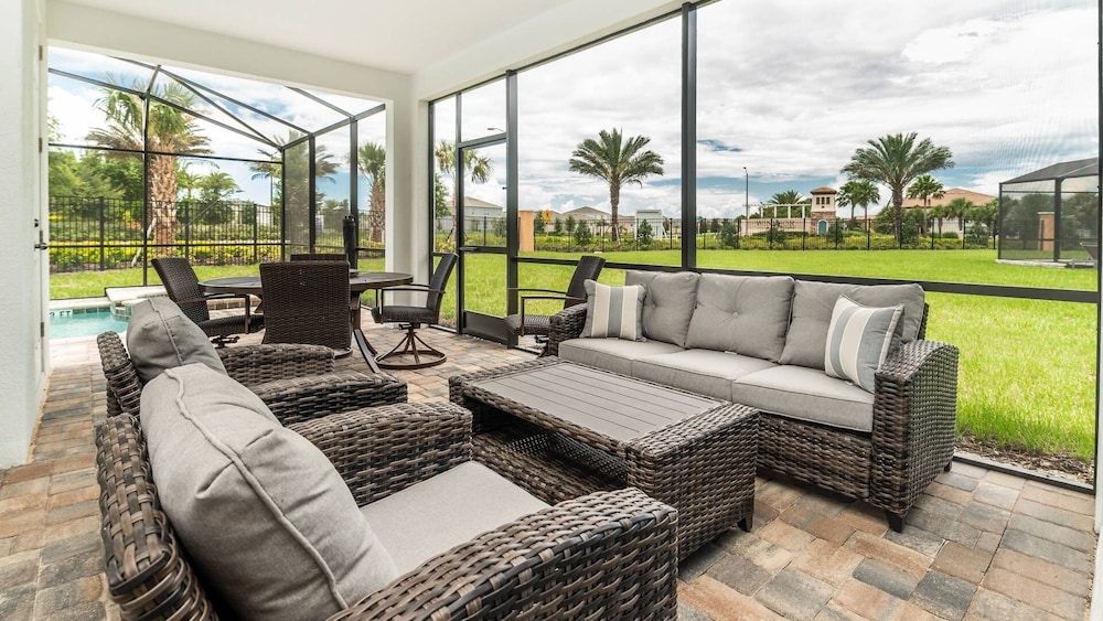 Solara Resort 7 Bedroom Private Pool+Spa Movie Room Home 7 Home