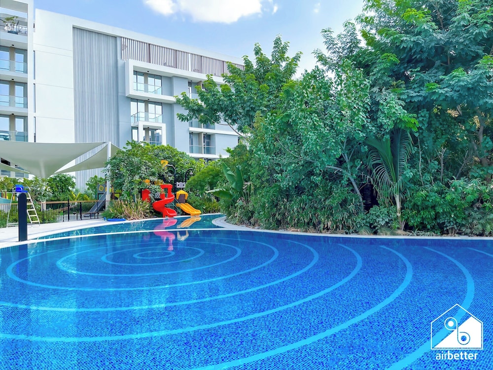 Exclusive 1BR Modern Comfort & Prime Location